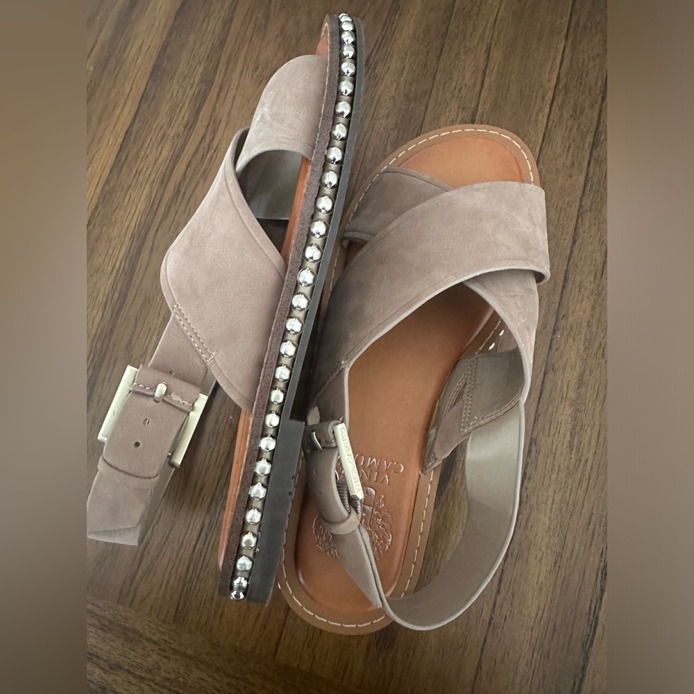 NEW Vince Camuto Leather Adjustable Crossband Women’s Sandals Ceemilo Tan 7.5 - Picture 7 of 9